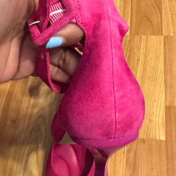 Gianni Bini Pink Suede Heels size 9M - Image 7