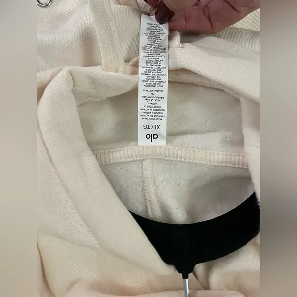 Alo Yoga NWT Accolade Hoodie Sweatshirt Ivory Color Size XL - Image 7