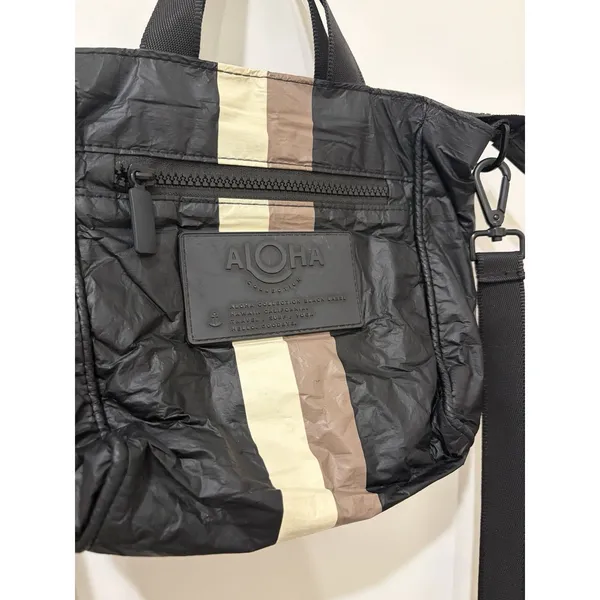 Aloha Collection Le Voyageur Cutie Caffe/Black Crossbody Splash-Proof Bag - Image 2
