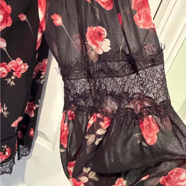 WHBM White House Black Market Floral Shift Dress Size 10 Lace Bell‎ Sleeve Black - Image 5