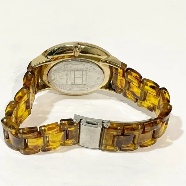 Tommy Hilfiger Women’s Plastic Link Gold Tone‎ Wrist Watch - Image 3