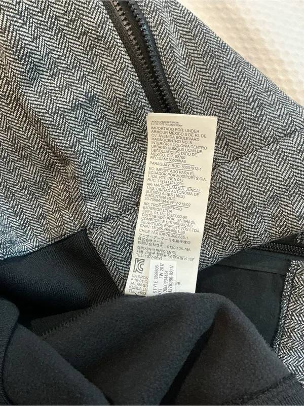Under Armour Two-Tone Gray & Black Full Zip Hoodie - Image 7