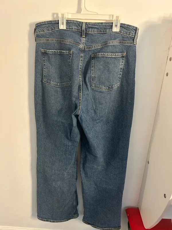 Old Navy High-Rise Wide-Leg Jeans - Image 2