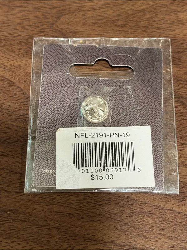 2011 Green Bay Packers Super Bowl XLV Champions Lapel Pin – New on Card – NFL - Image 3