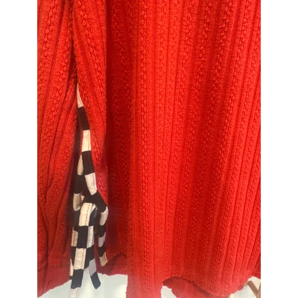Tru Luxe Jeans Red Textured Knit Top Side Tie Checkered Trim gameday Small - Image 2