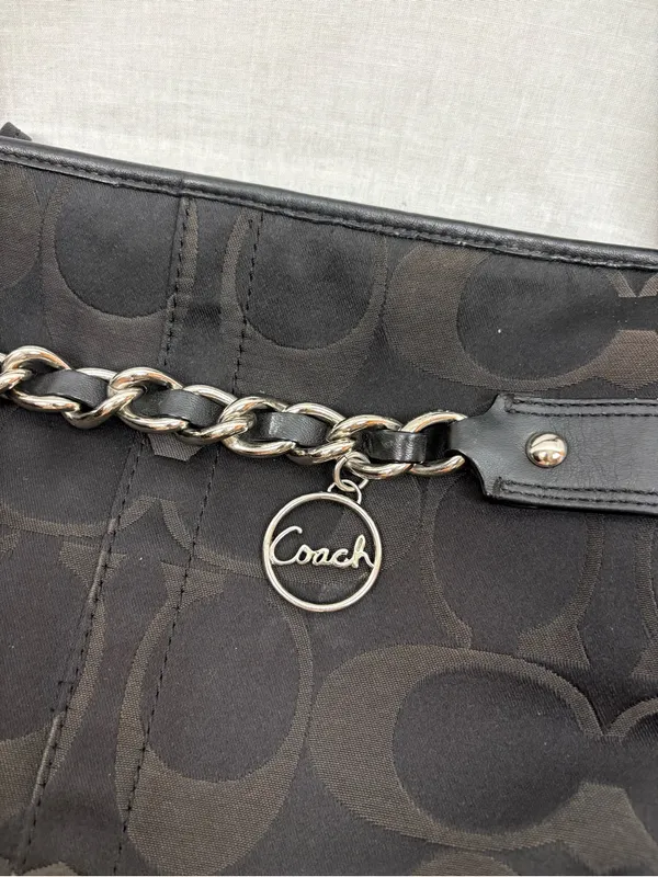 Coach Signature Optic Chain Black Shoulder Bag Purse Duffle - Image 3