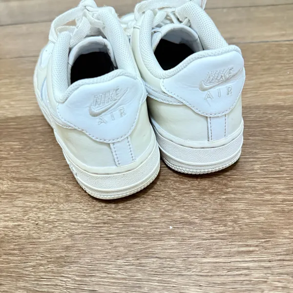 Nike Air Force 1 Low Triple White Women’s Sneakers Size 5.5 - Image 5