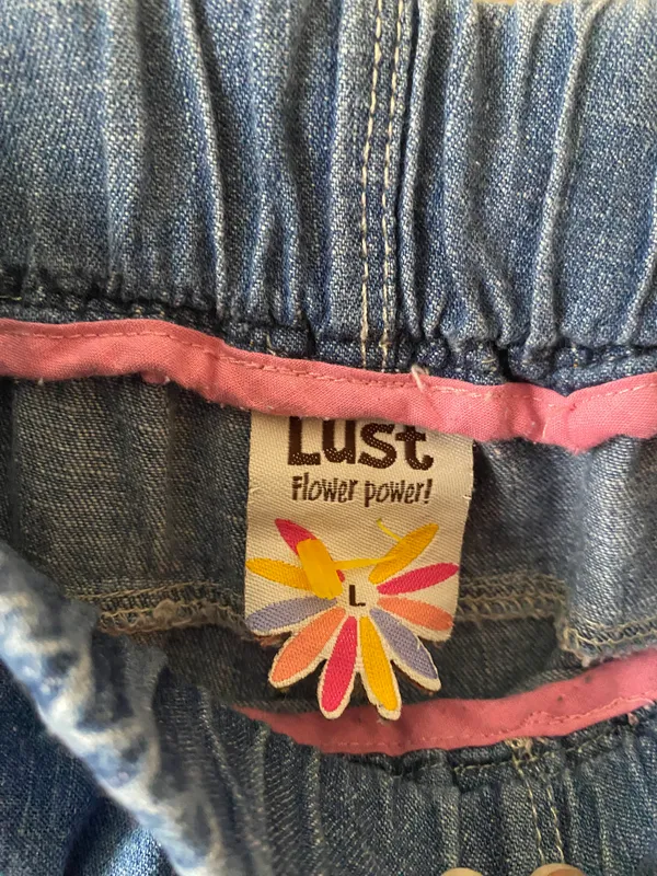 Vintage LUST Flower Power Soft Denim Shorts Multi Size L - Image 3