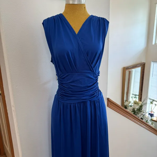 Plus Size Women Elegant V Neck Long Dress Sleeveless Wedding Evening Dress Gown - Image 6
