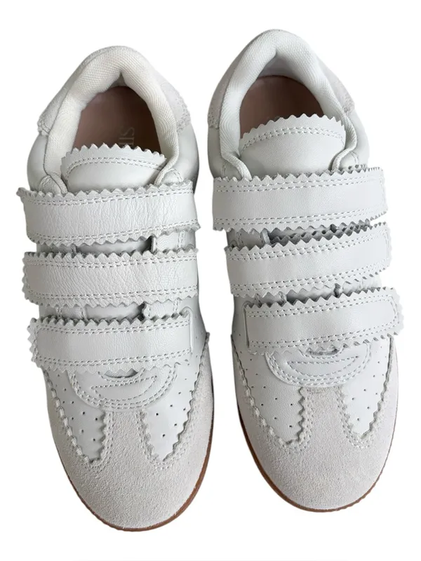 New In Box Silent D Leather Seena Sneakers White Size 6.5 Retail $150.00 - Image 3