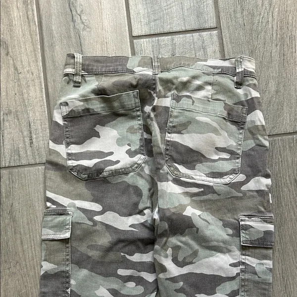 J. Crew Camouflage Pants in Green and Gray - Image 7