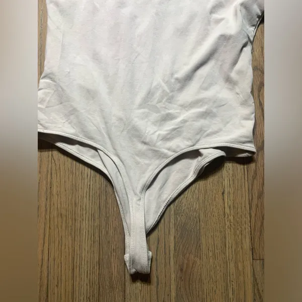 Abercrombie & fitch large body suit nude/tan - Image 5