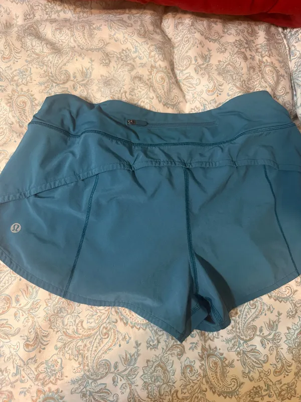 Lululemon Speed Up Shorts 2.5" - Image 3