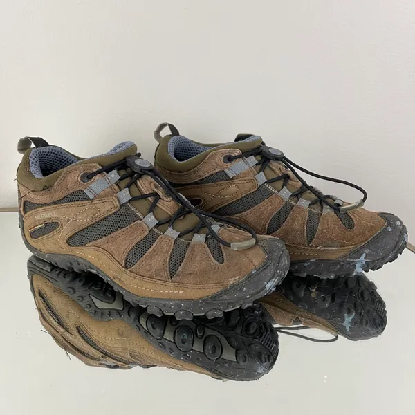 Merrell Brown Suede Chameleon Arc Vibram Womens Hiking Stretch Shoes - Image 2