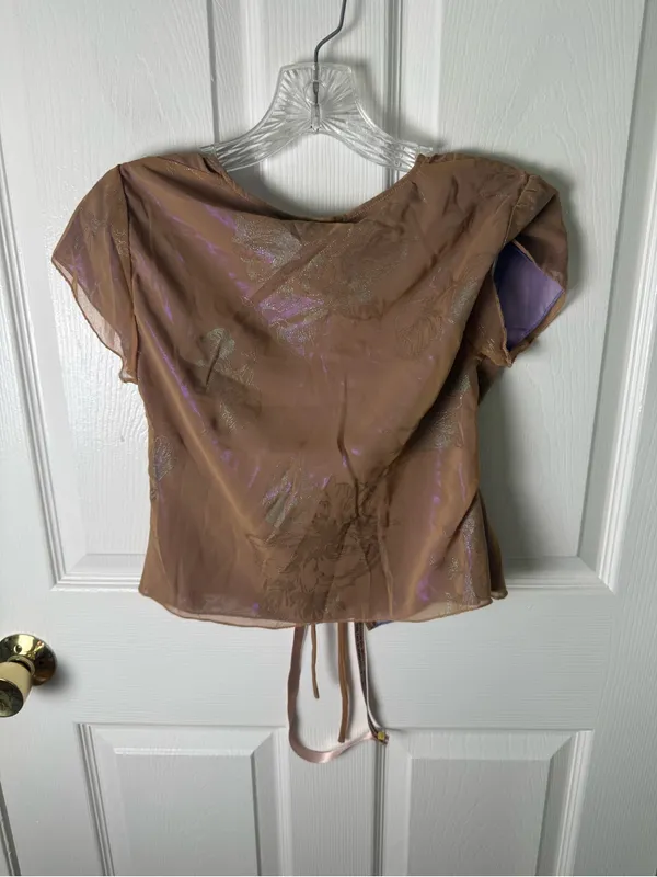 House of CB Maia Shimmer Cafe Au Lait Tie Front Top XS - Image 4
