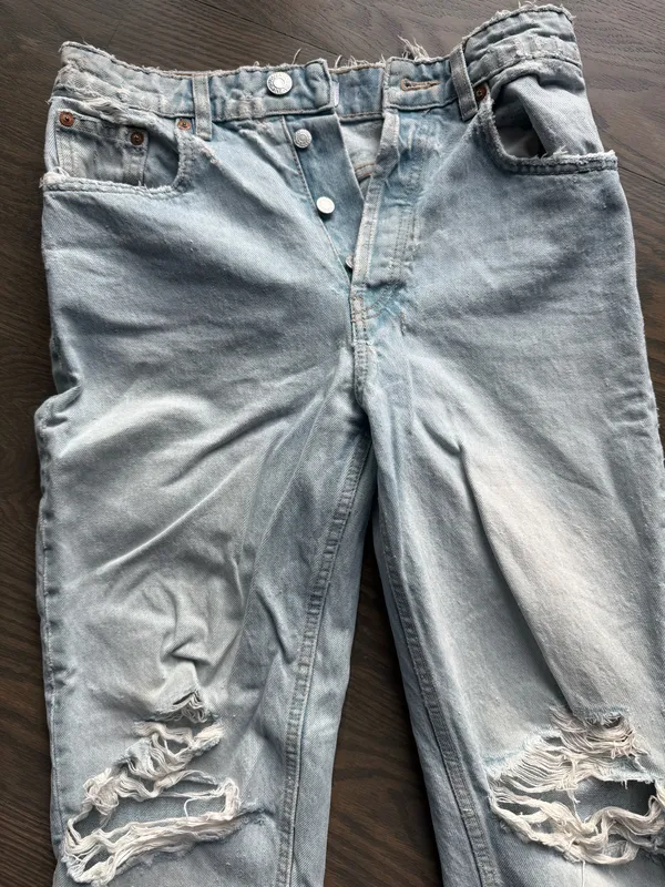 ZARA Jeans High-Rise Straight Leg - Image 2