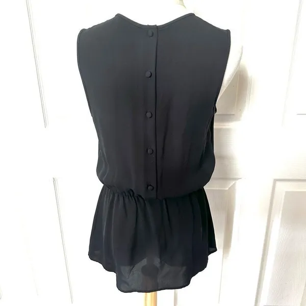 Theory Jethria black silk sleeveless top - Image 4