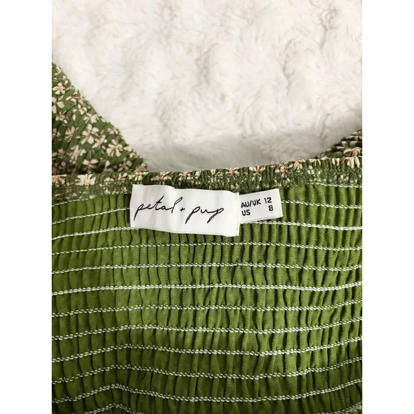 Petal + Pup Claire Green Floral Smocked Off The Shoulder Fitted Midi Dress 8 - Image 6