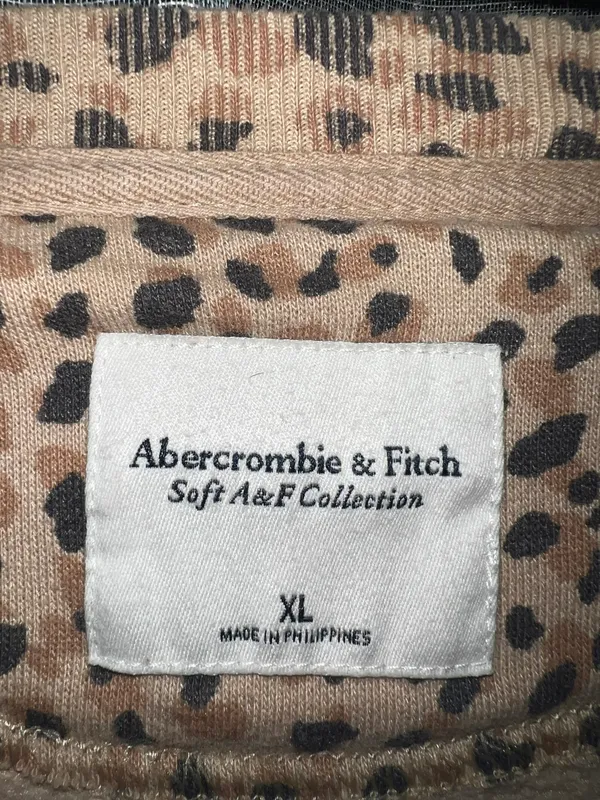 Abercrombie Crewneck - Image 2