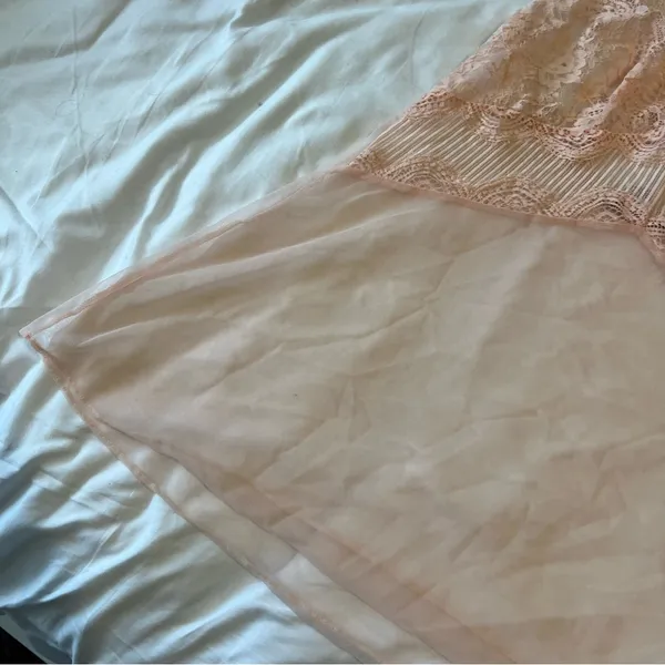 Victoria's Secret Sheer Lace Chemise in sugar rose - Image 4