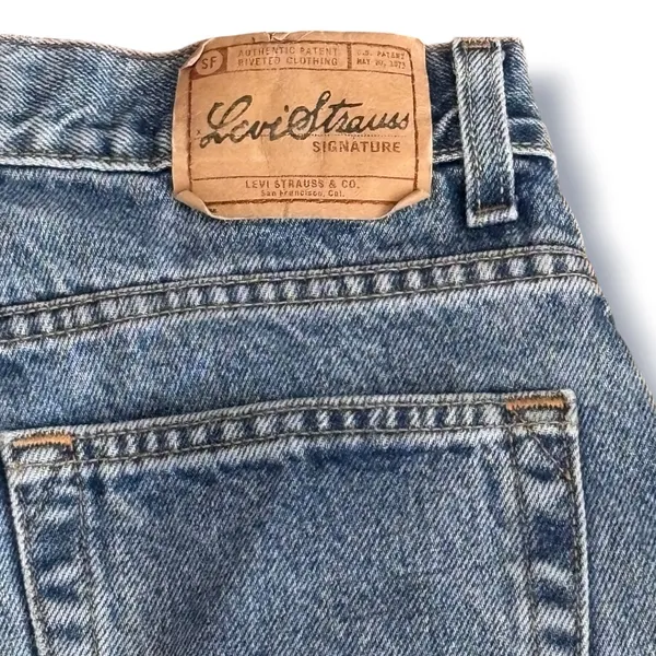 Levi Strauss Signature Loose Fit Jeans 26 Inch Waist Medium Wash Wide Leg Y2K - Image 6