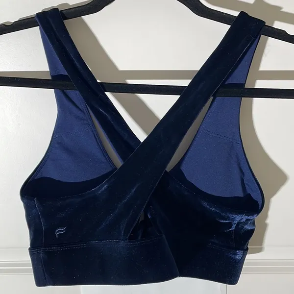 Fabletics Oasis Twist Velour Navy Bra Medium - Image 4