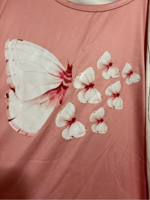 Women’s coral Butterfly-Print Sleep Top and Floral Wrap Set never worn - Image 5