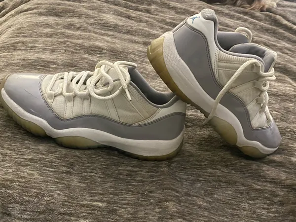 Air Jordan 11 Low Cement Grey Men’s Sneakers Shoes Size 9.5 - Image 7