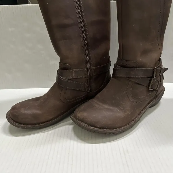 UGG Riding Boots Womens 6 Brown Leather Knee High Shearling Lined‎ Zip Buckle - Image 6