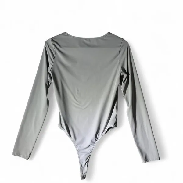 Halara Womens Grey Long Sleeve Bodysuit Crew Neck‎ Size M - Image 2