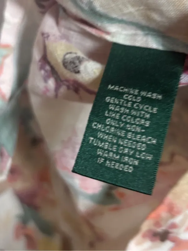 Lauren Ralph Lauren white floral button down shirt size medium - Image 6
