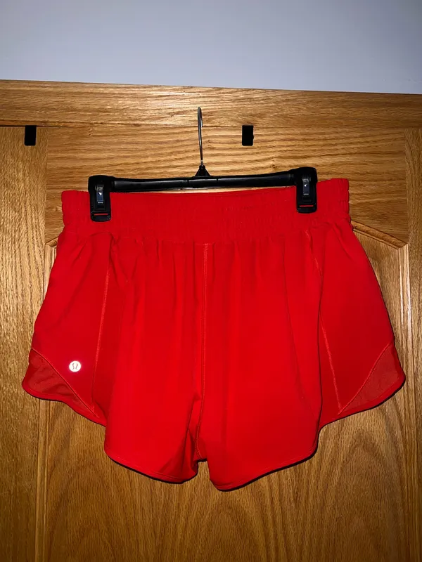 Lululemon Hotty Hot High-Rise Lined Short 2.5 in Hot Heat - Image 4