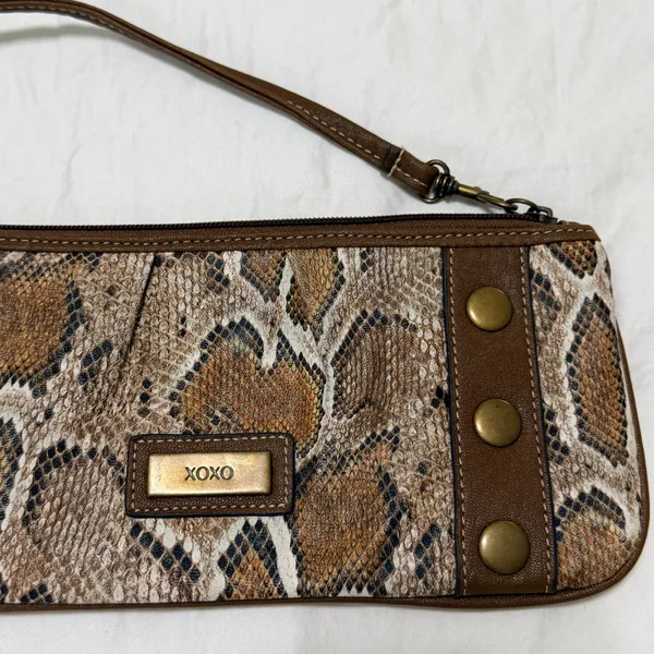 XOXO Snakeskin Print Wristlet Clutch Brown‎ Faux Leather Studded Bag Y2K - Image 9