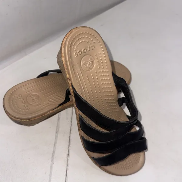 Crocs A-Leigh Cork Wedge Black Sandals Strappy Leather Classic Women's Size 7 - Image 16