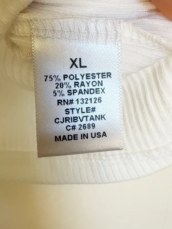 NEW CARLY JEAN LOS ANGELES CJLA Ribbed V Neck Tank Top Ivory XL - Image 4