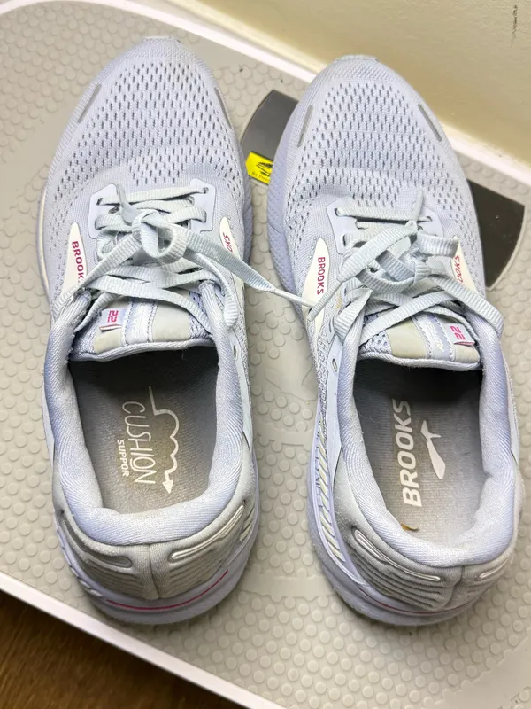 Brooks Adrenaline GTS 22 Shoes Womens Size 8.5 Blue Sneakers Running Gym Walk - Image 6