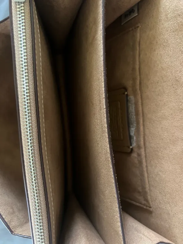 Coach Klare Crossbody Bag And Matching Card Holder - Image 3