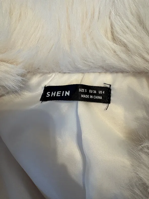 SheIn White Faux Fur Jacket - Image 3