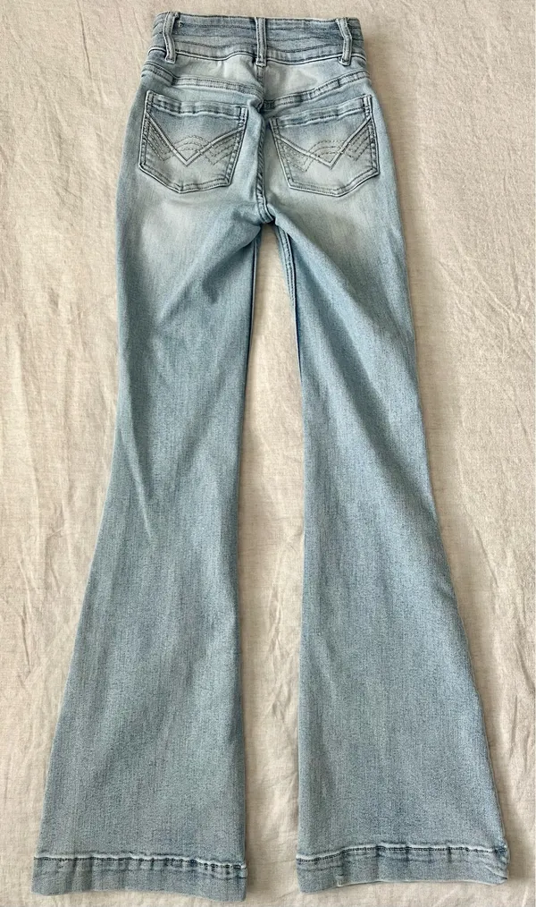 Idyllwind High-Rise Flare Jeans - Image 3