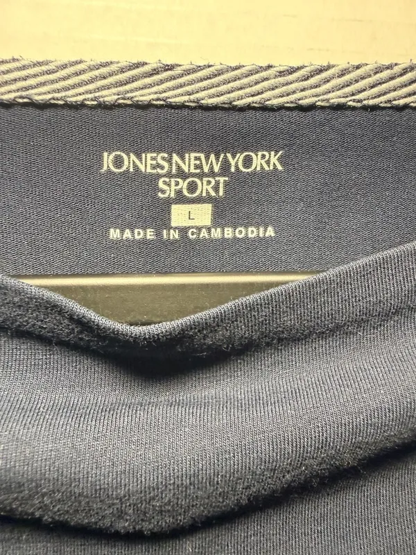 Jones New York Sport T-Shirt Size L Navy Blue Short Sleeve Scoopneck Tee - Image 4