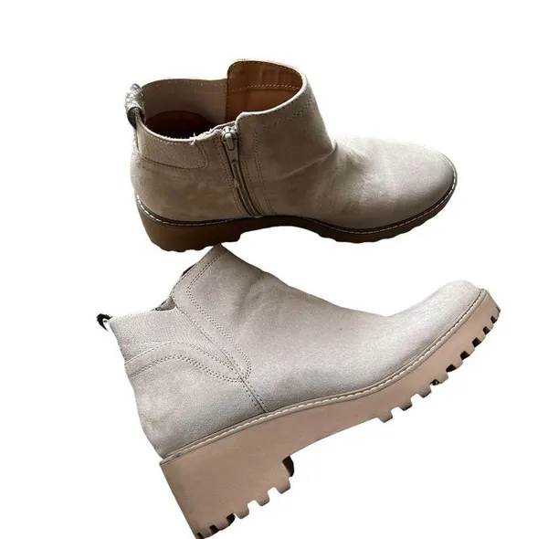 Universal Thread x Target - Taci Pull-On Ankle Boots Wedge Platform Taupe Sz 11 - Image 2