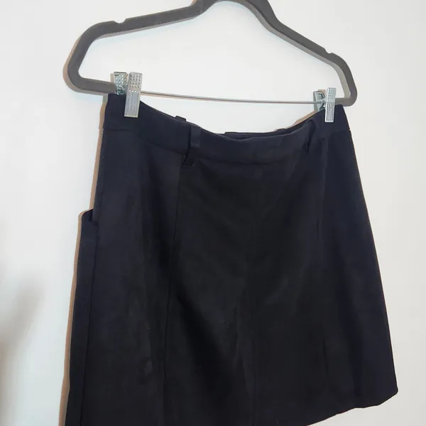 Philosophy Faux Suede Black Mini Skirt Size 12 Black Mini Skirt - Image 5