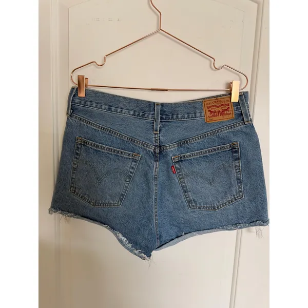 Levi's Denim Shorts Womens 501 Original Cutoff Size 32 Blue Distressed High Rise - Image 3