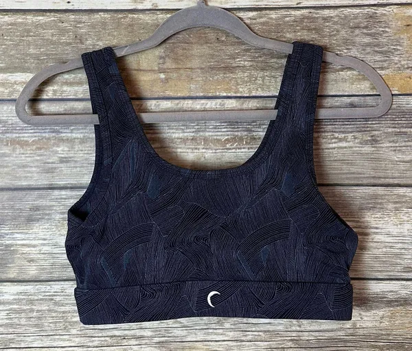 Active Navy Dream Alight Shoulder Sports Bra Size M - Image 3
