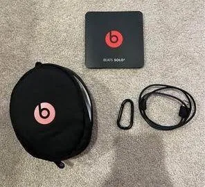 Solo³ Wireless On-Ear Headphones - Image 3