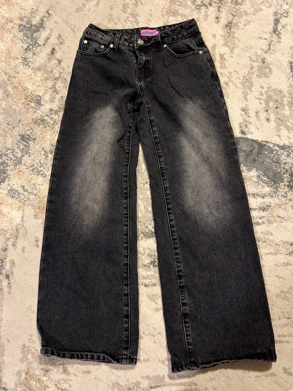 Edikted Jeans Low-Rise Black Raelynn Washed - Image 2