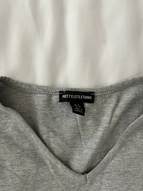 Pretty Little Thing Cropped Long Sleeve - Image 2