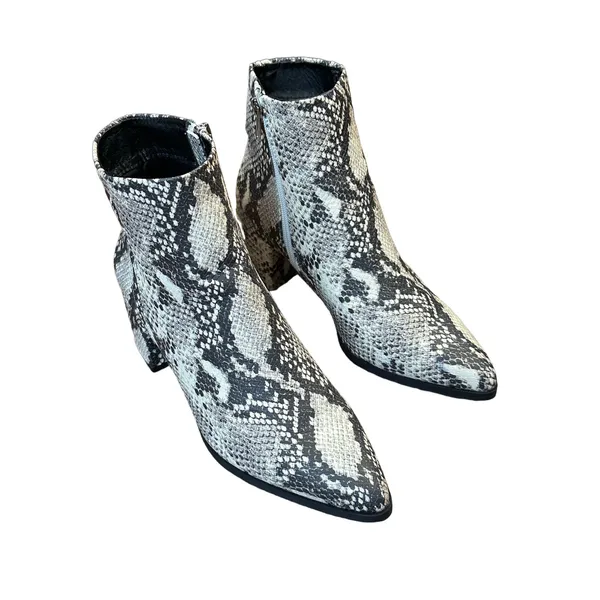 Madden Girl Dafnii Snake Print Ankle Boots 7.5M Pointed Toe Block Heel Side Zip - Image 12