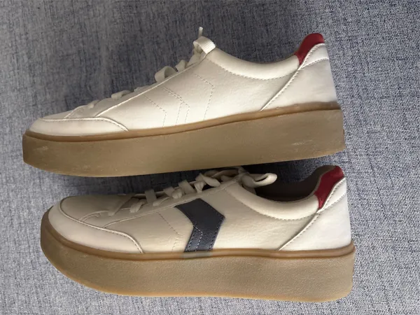 Dr. Scholl's Sneakers - Image 2