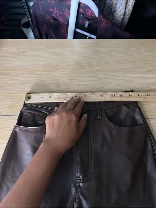 Abercrombie & Fitch ’90s Straight Faux Leather Pants Brown Size 25 / 0 - Image 10